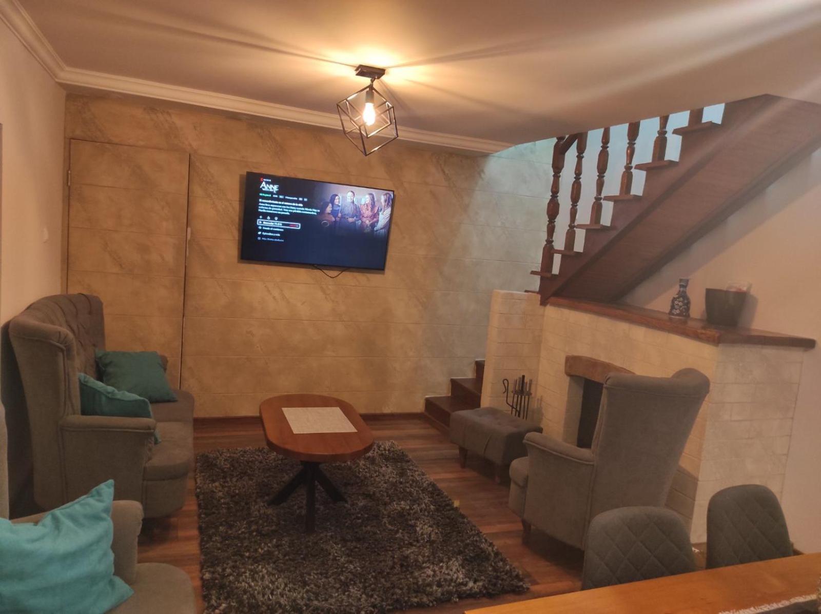 סמדרבו Vila Mila Riverside Apartments חדר תמונה