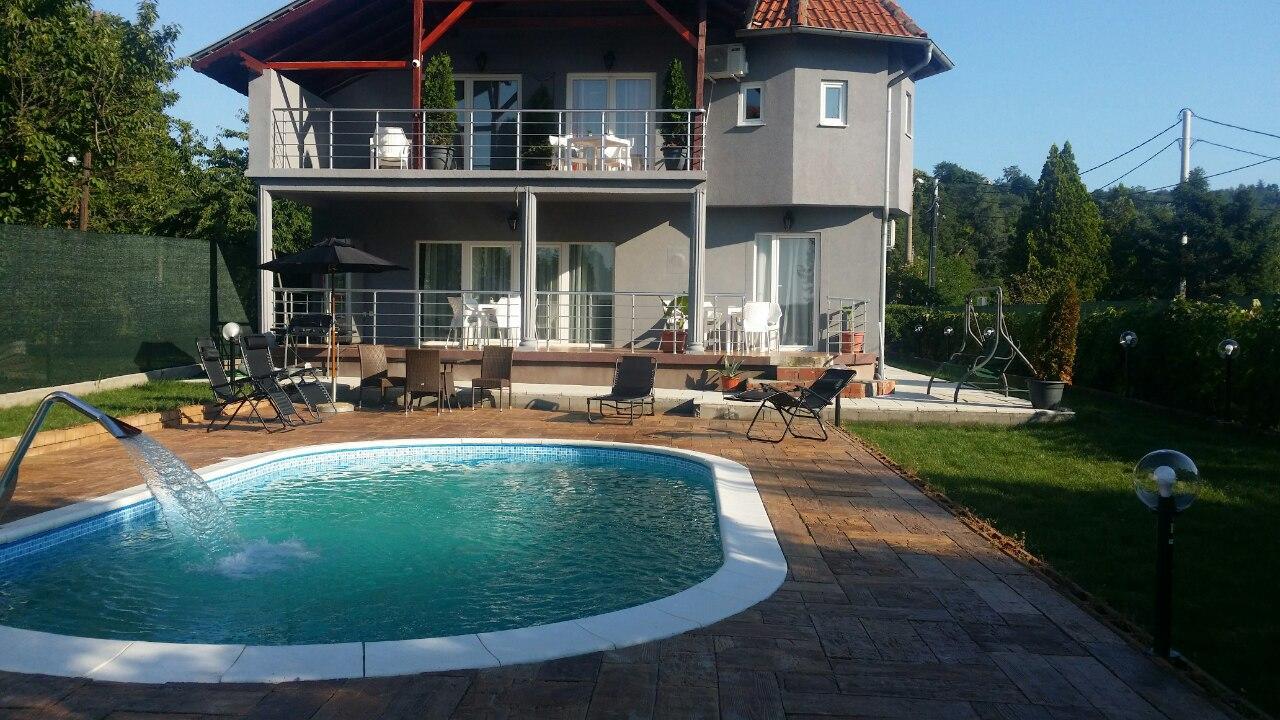 סמדרבו Vila Mila Riverside Apartments מראה חיצוני תמונה