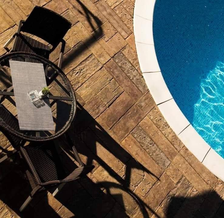 סמדרבו Vila Mila Riverside Apartments מראה חיצוני תמונה